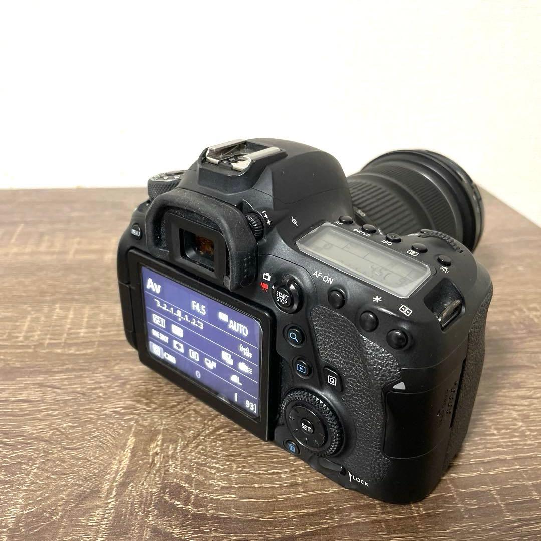 Canon EOS 6D mark2 レンズ24-105mm stm