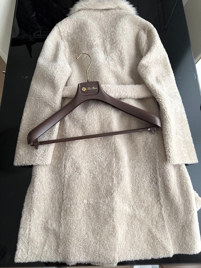 イタリア製　Lisa Conte リサコンテ　ムートン コート