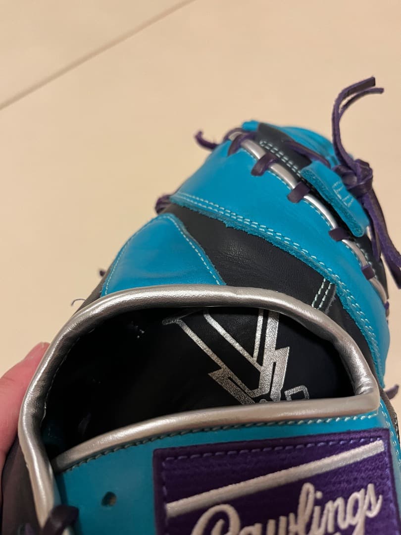 美品　Rawlings HYPER TECHファーストミット