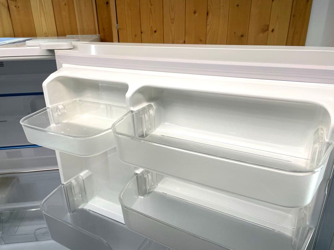 Panasonic　冷蔵庫　NR-C32HGM-W 2018年製　315L　料理