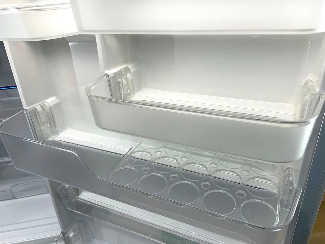 Panasonic　冷蔵庫　NR-C32HGM-W 2018年製　315L　料理