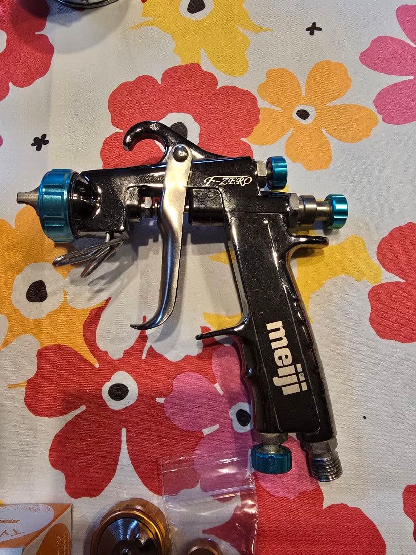 meiji F-ZERO Tyep-R ＋Tyep-Tキャップ　スプレーガン明治