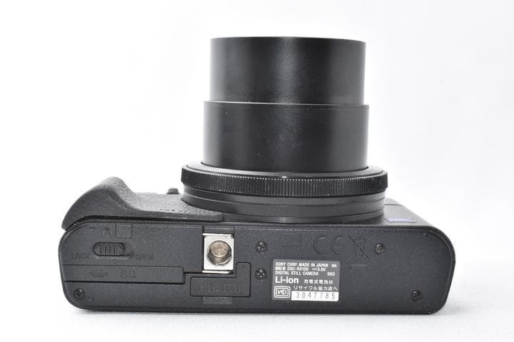 ソニー Sony Cyber-shot DSC-RX100 初代