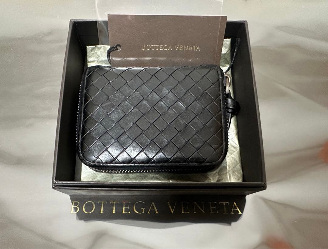 【本体のみ】ボッテガヴェネタ イントレチャートケース/ラム/黒/1️⃣✨✨