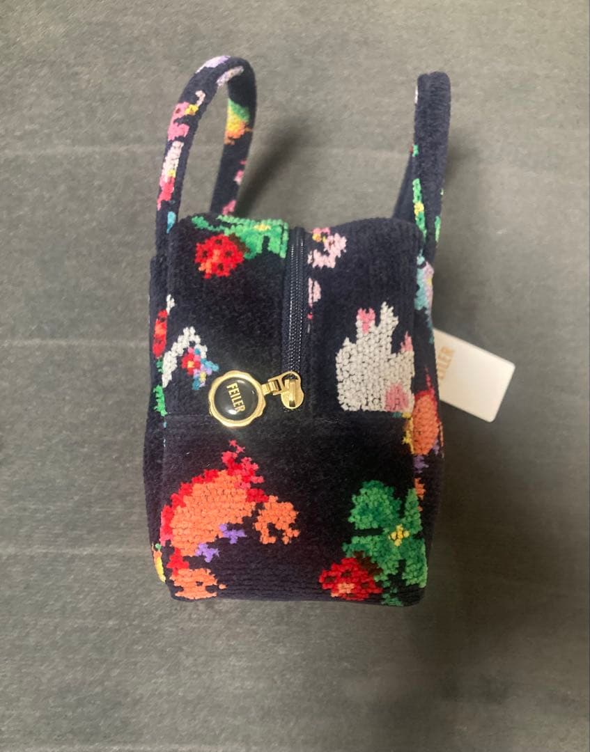 FEILER 神崎恵さん×フェイラーファンキーフォーチュン　ミニキューブバッグ