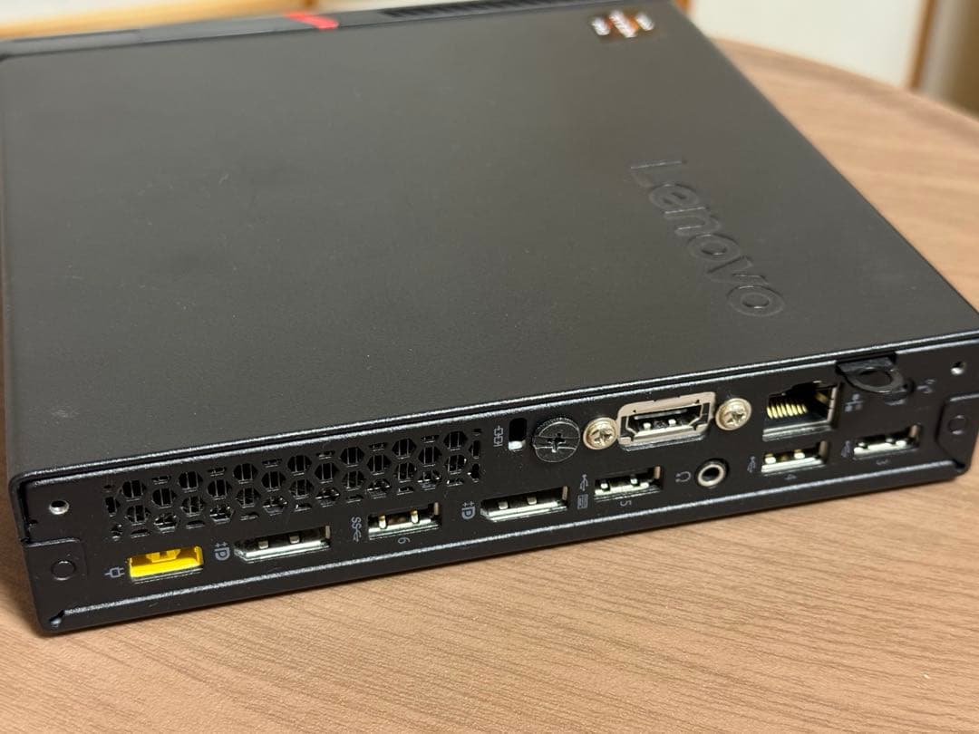 ミニPC Lenovo ThinkCentre M715q Tiny