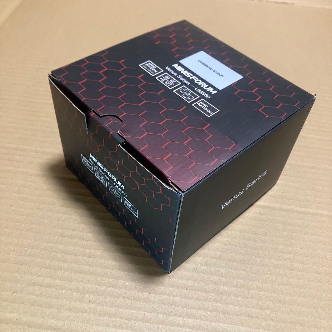 ジャンク ミニPC UM560