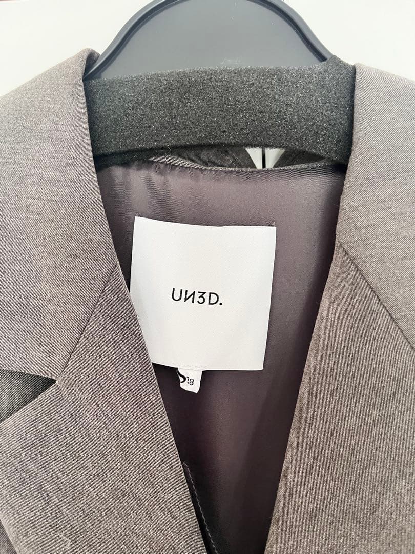 【完売品・未使用】UN3D. W TRIANGLE TUCK JK アンスリード