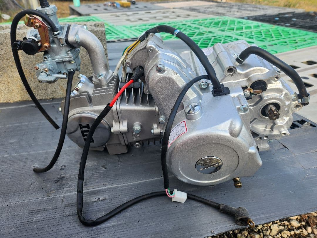 125cc 中華エンジン 上部セル付き