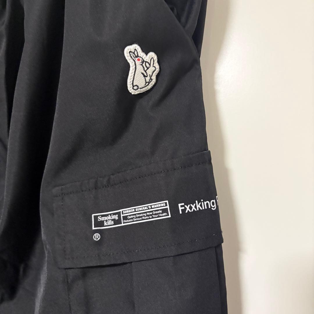 【週末値下げ】FR2 うさぎ ワッペン ナイロン カーゴ パンツ　黒