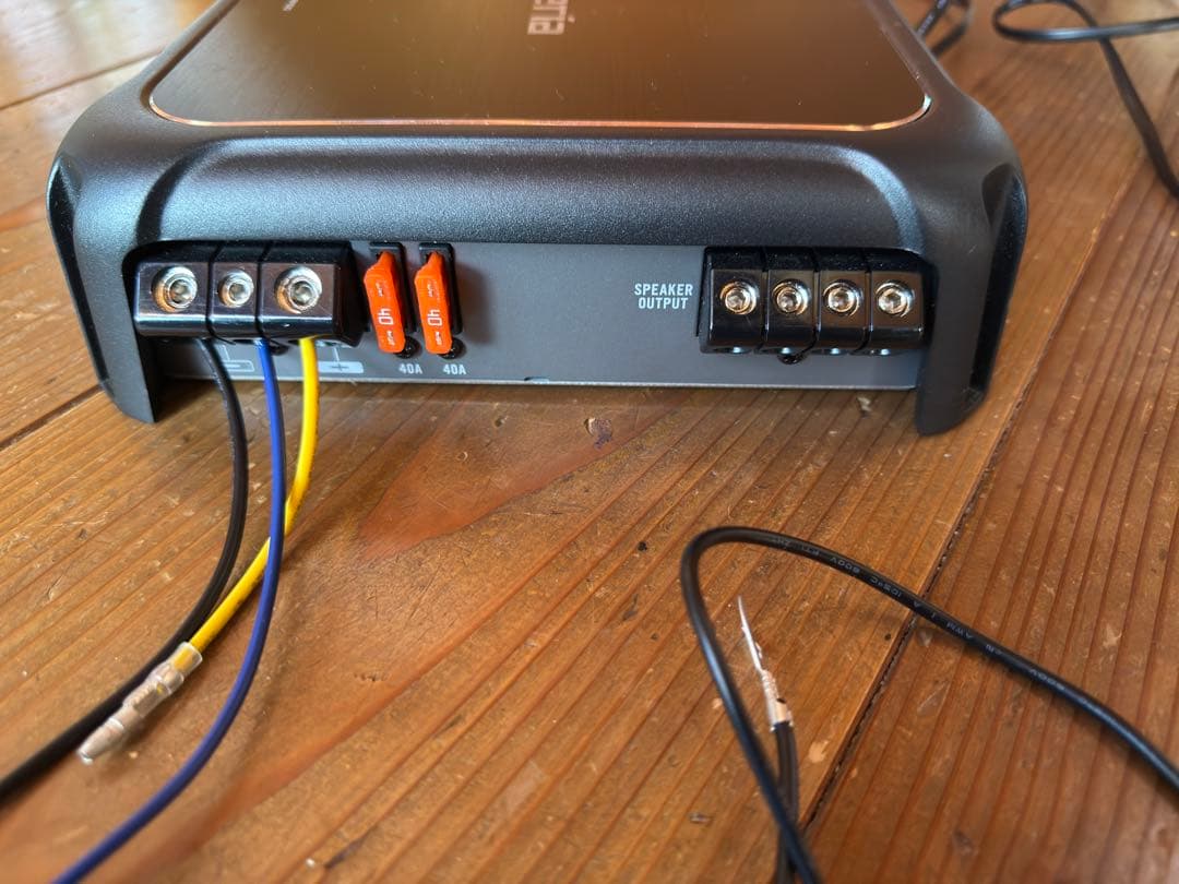 カーオーディオ Pioneer carrozzeria GM-D8100