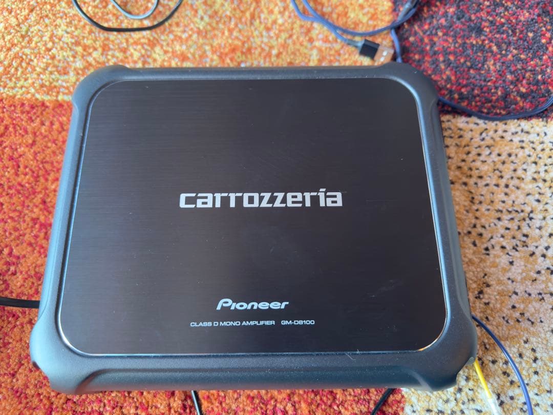 カーオーディオ Pioneer carrozzeria GM-D8100