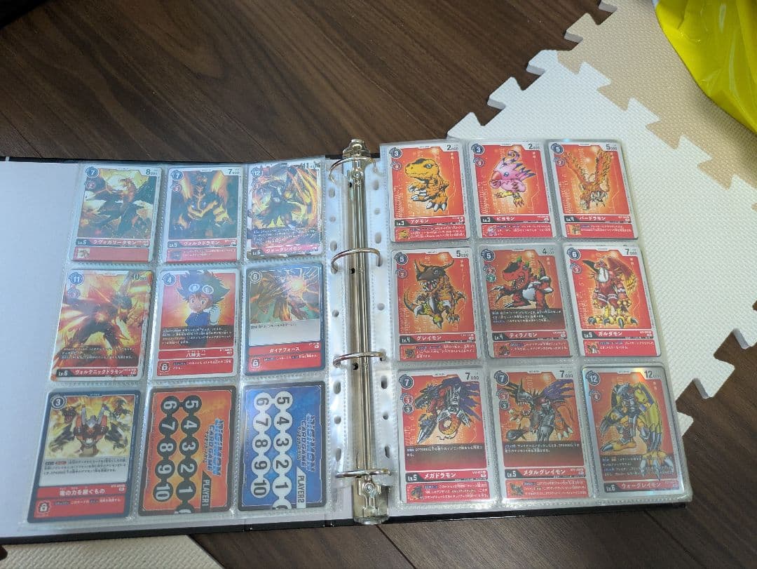 デジモンカードゲーム バインダー 収録カード コレクション引退品