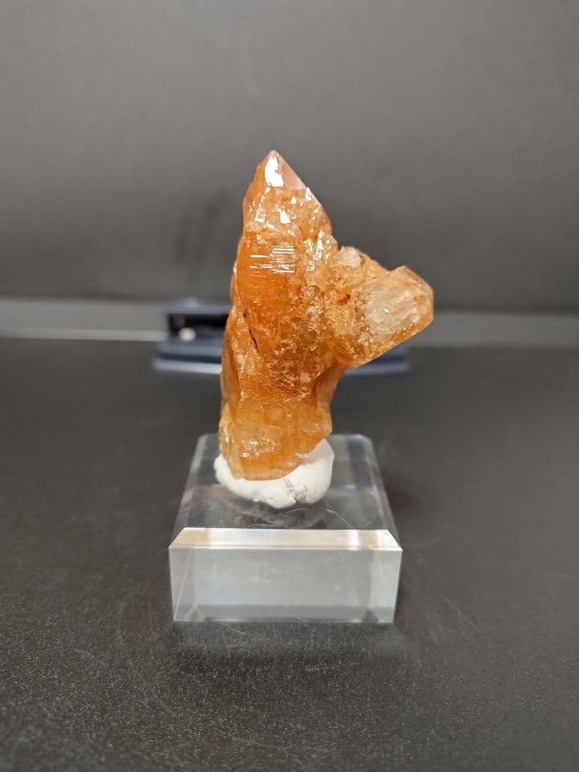 マニハール水晶　ルチル