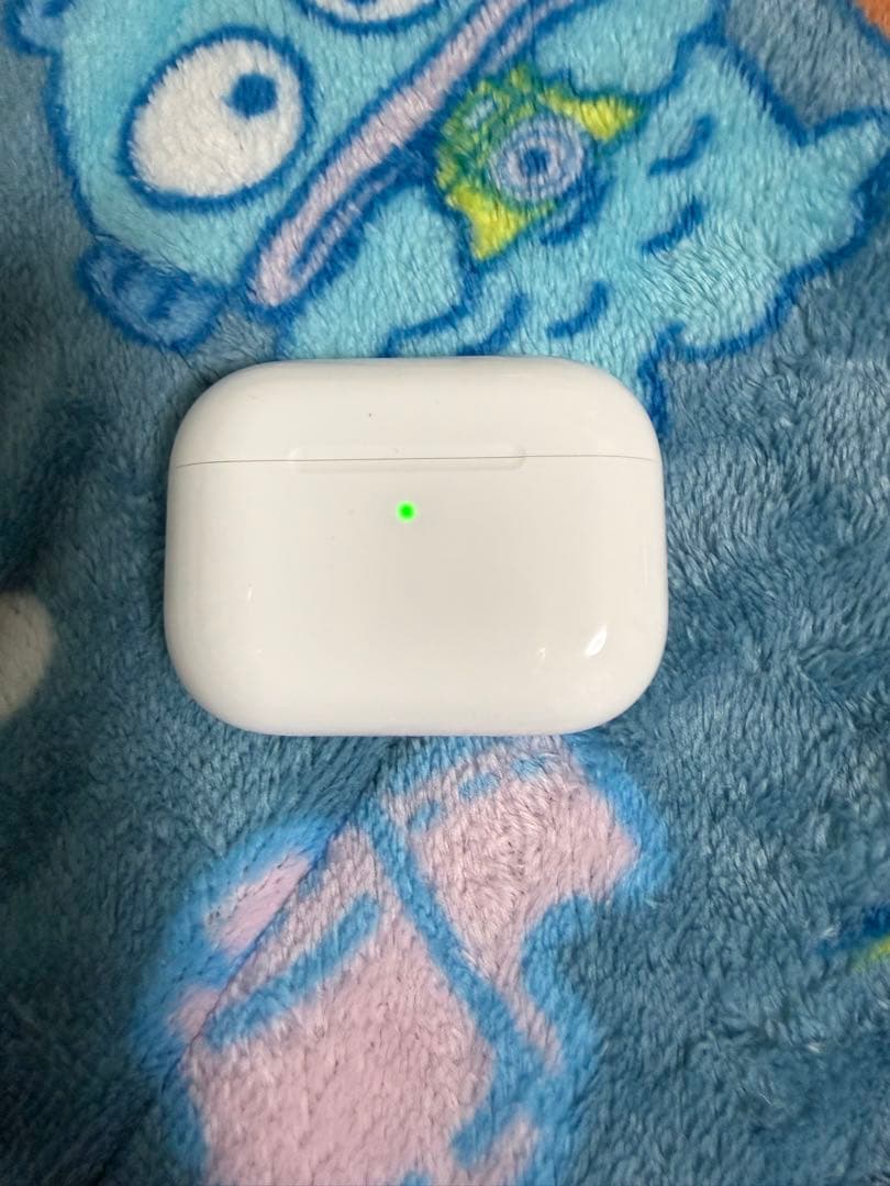 AirPods Pro 3本体 充電ケース付き