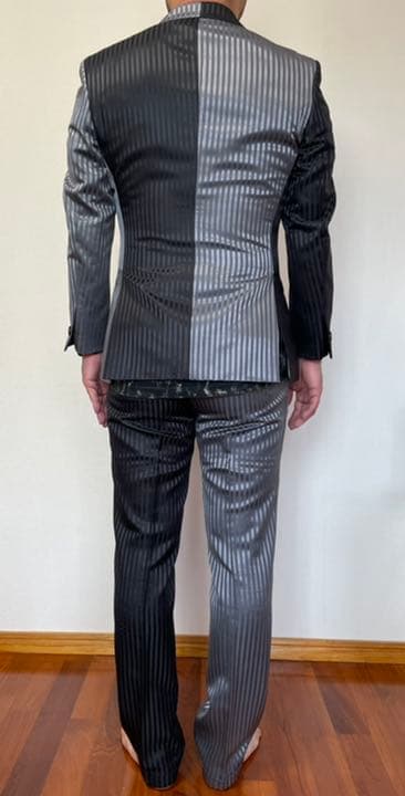 ★最高級生地使用の オーダーメイドスーツ！3N