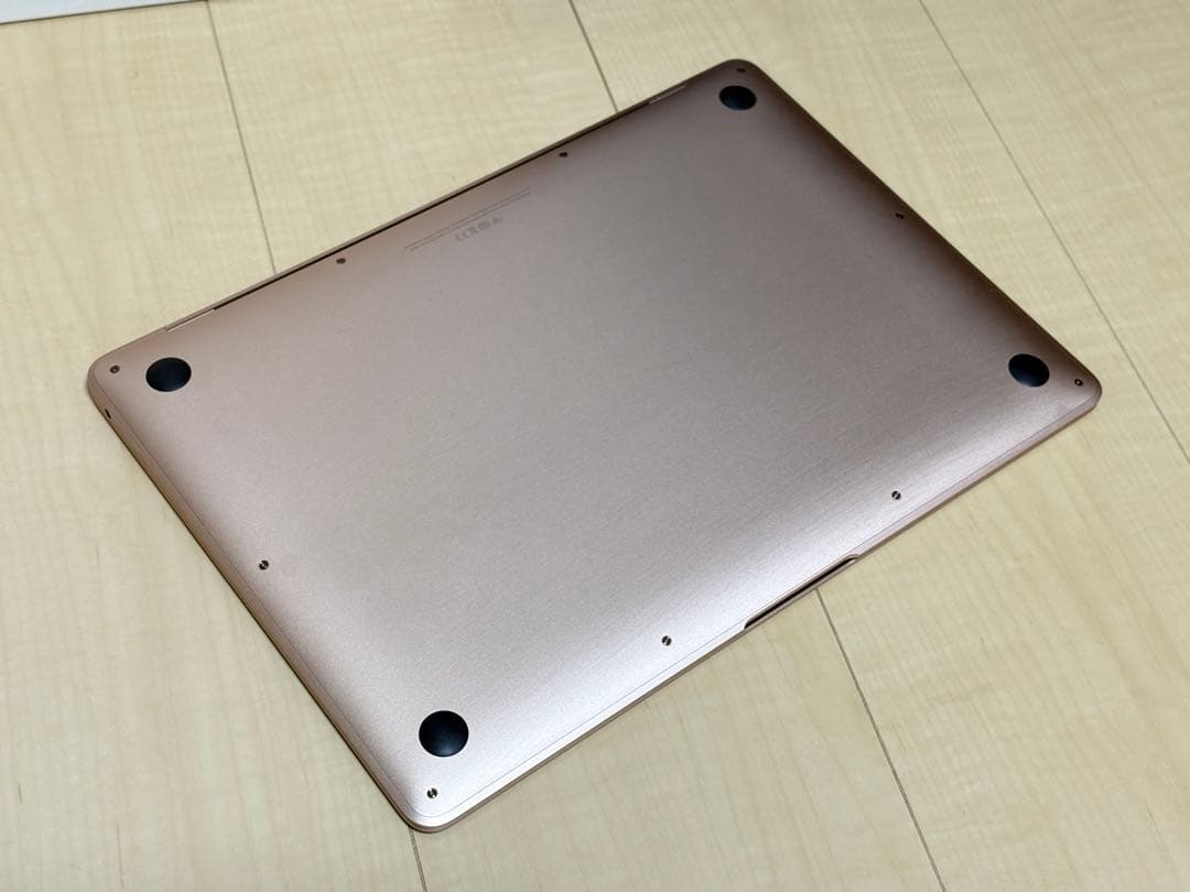 MacBookAir 13インチ 本体（2020年256GB ゴールド）