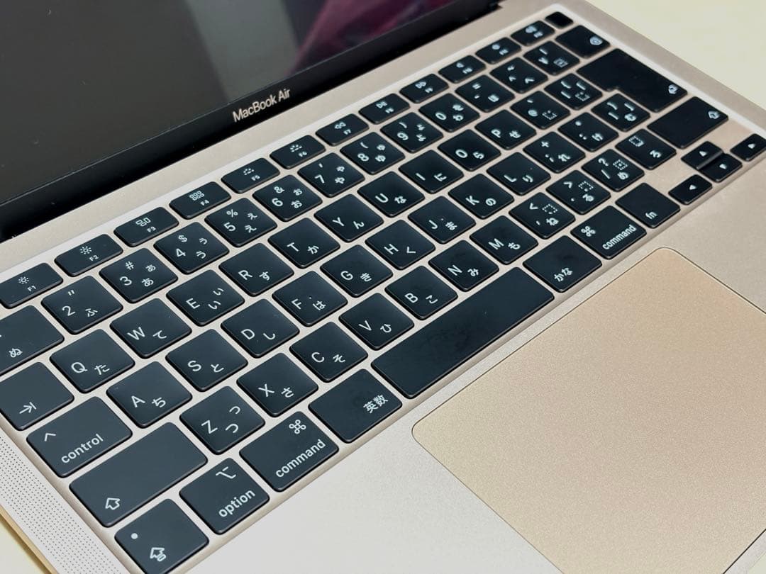 MacBookAir 13インチ 本体（2020年256GB ゴールド）