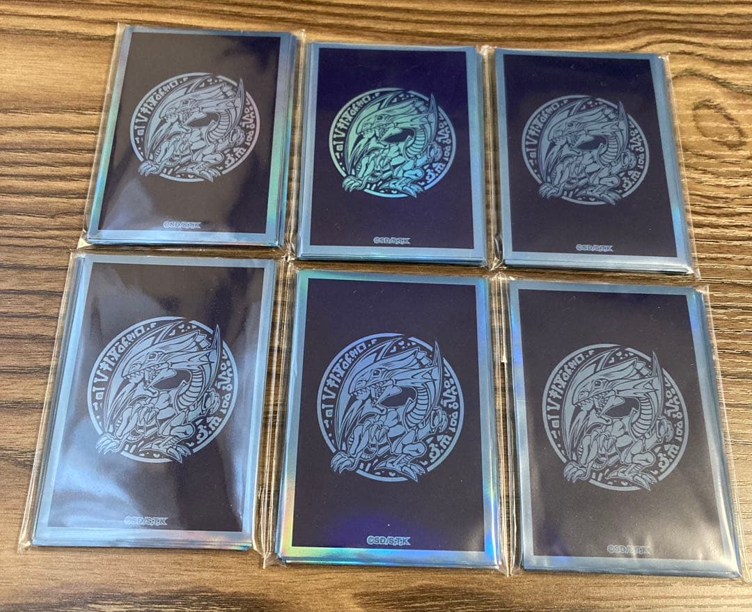 遊戯王★サテライトショップ限定特製プロテクター 6パック★青眼の白龍/スリーブ