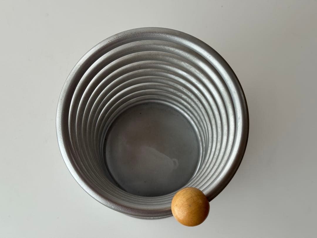 ポストモダン ミッドセンチュリー スプリング型シルバー傘立て