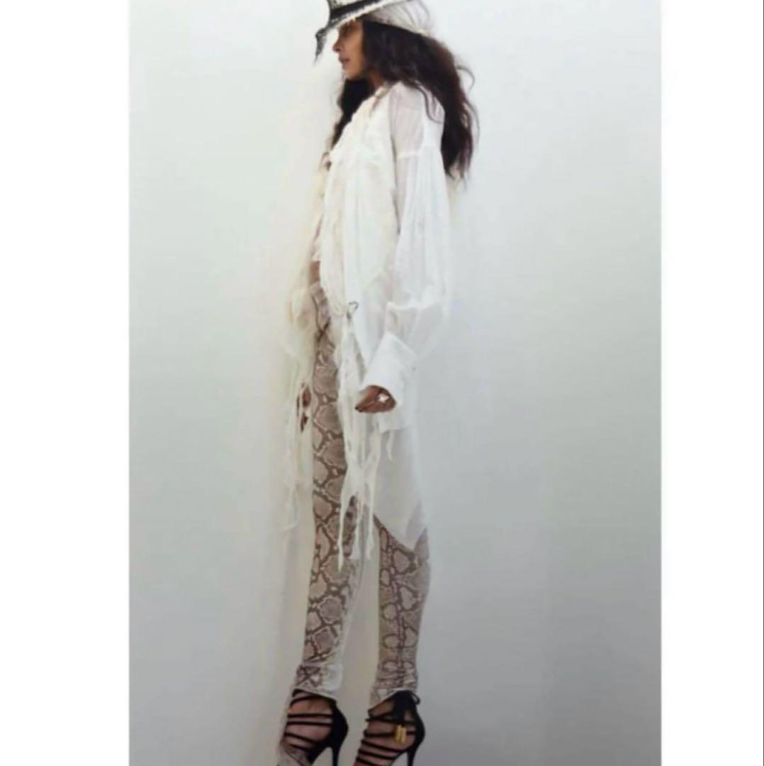 if six was nine LEG/LG WHITE× PYTHON