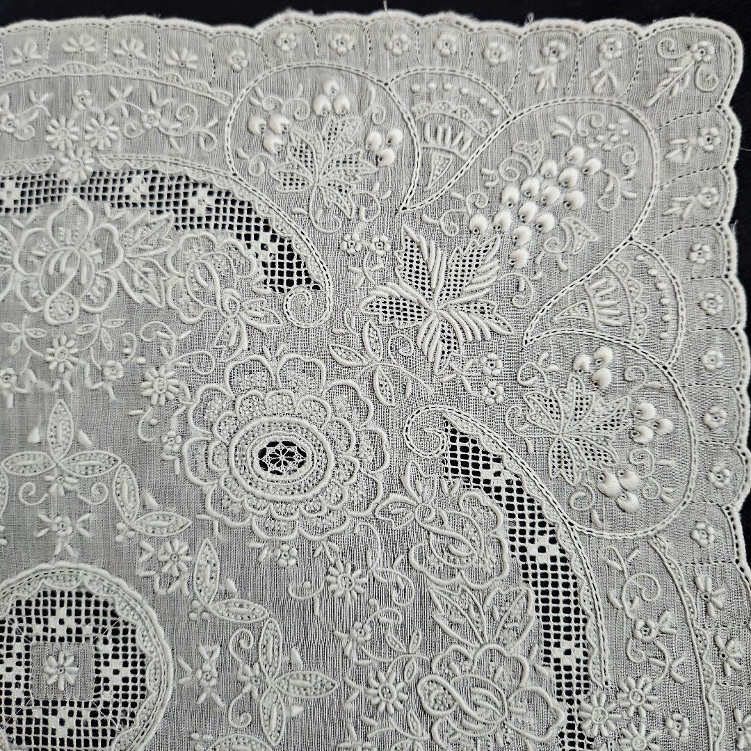 スワトウ ハンカチ 手刺繍 葡萄 R4