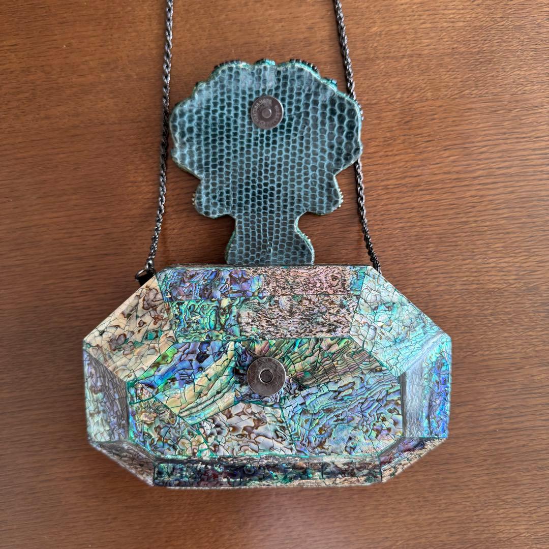 【美品】GRACE CONTINENTAL フラワーシェルクラッチ