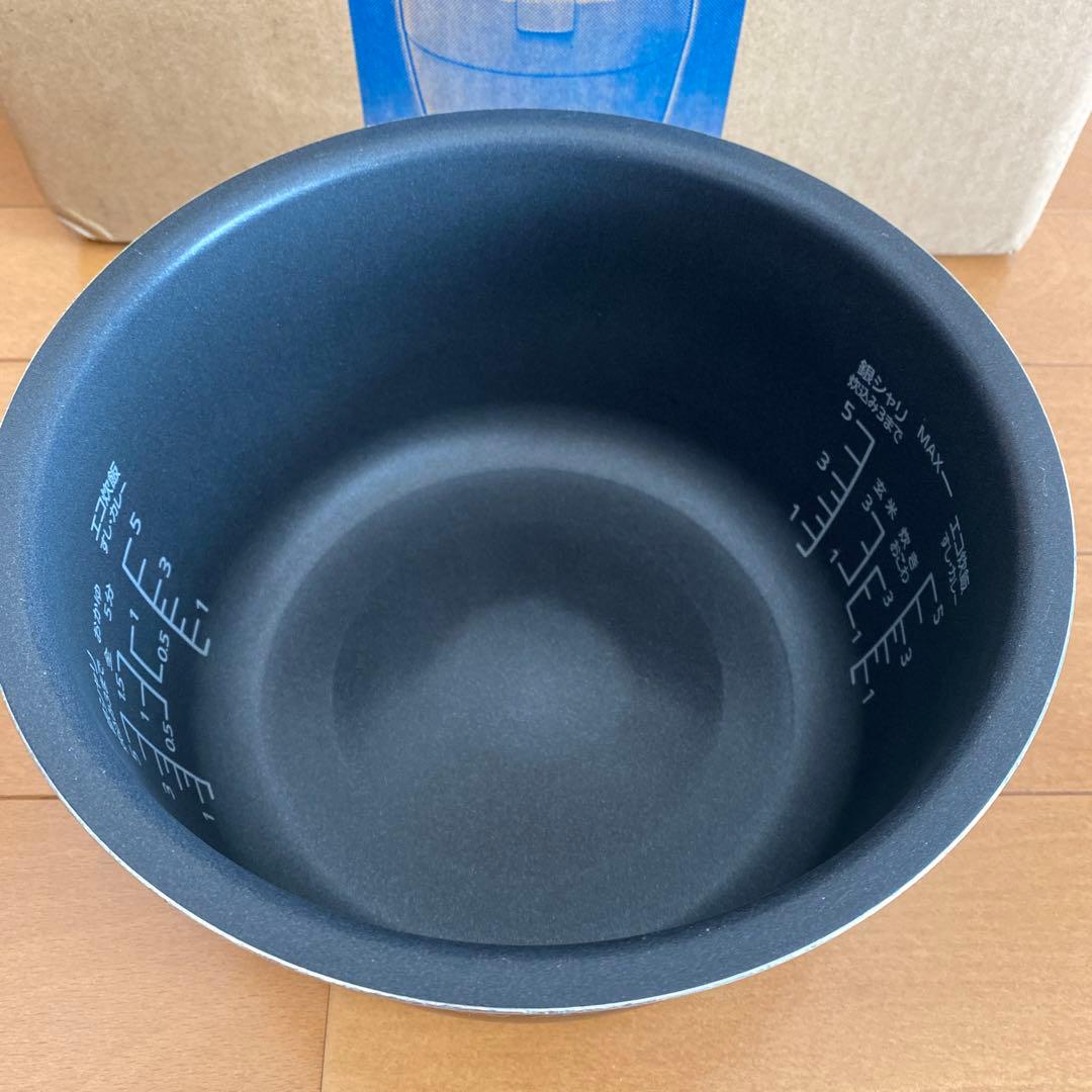 Panasonic 圧力IHジャー炊飯器 5合炊き SR-NB102