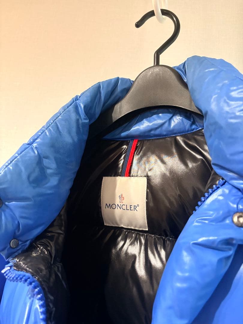 ☆Rie☆ 様用　MONCLER エベレスト　ダウンジャケット 青