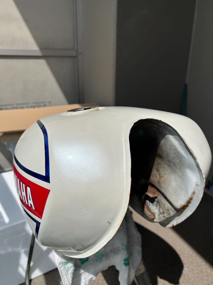 グピグチ　初期型　ヤマハ　RZ250 タンク