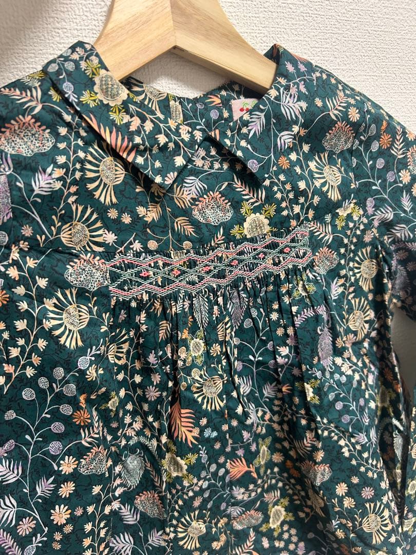 Bonpoint 花柄グリーン長袖ブラウス サイズ8