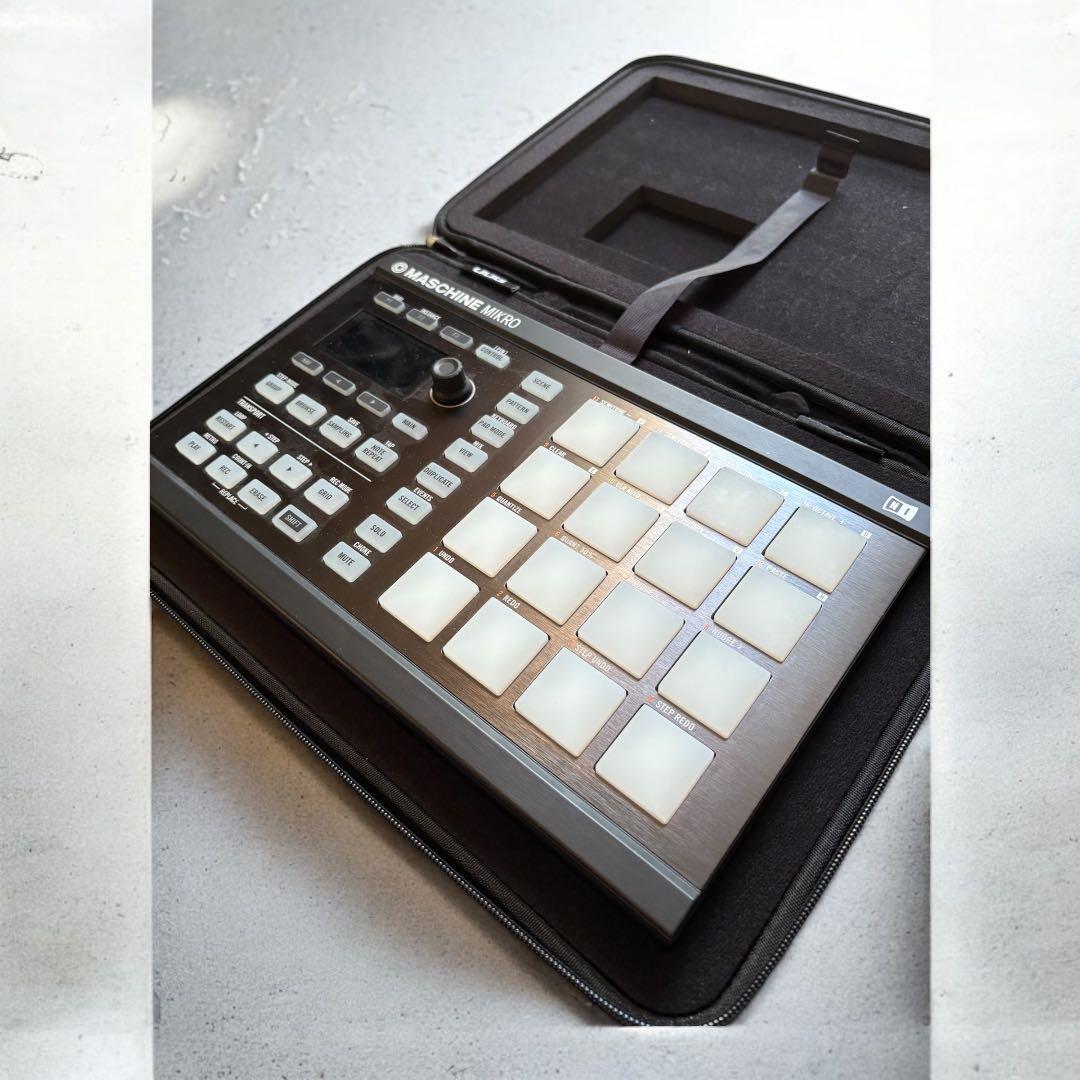 MASCHINE MIKRO MK2 ブラック UDGケース付属