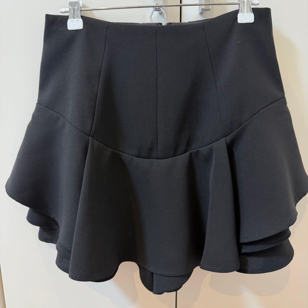 SNIDEL スナイデル　レイヤードフリルミニスカショーパン　ブラック　1サイズ