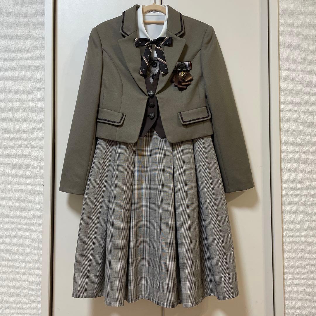 極美品❣️ショパン　女の子　フォーマル　スーツ　150❤️卒業式　卒服　クミキョク