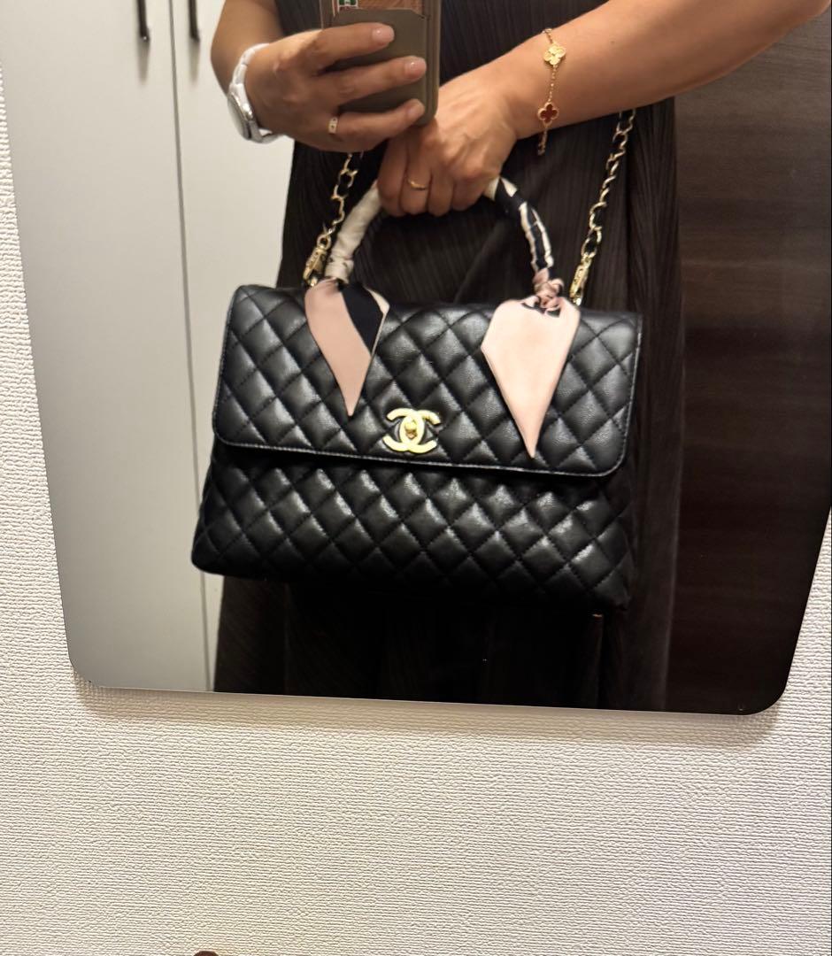 未使用級　シャネル　CHANEL ココハンドル29 フラップバック