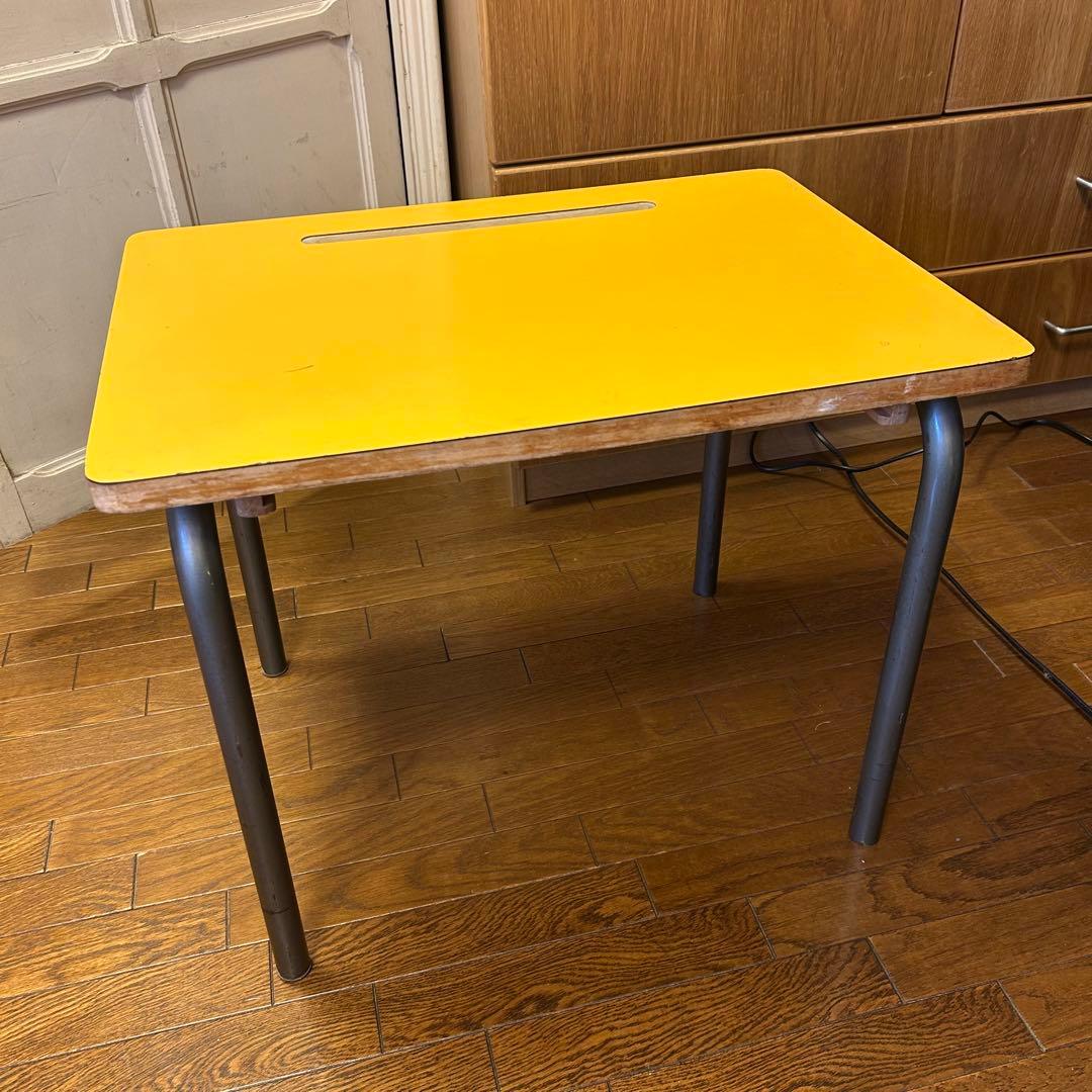 フランスアンティーク　学校机