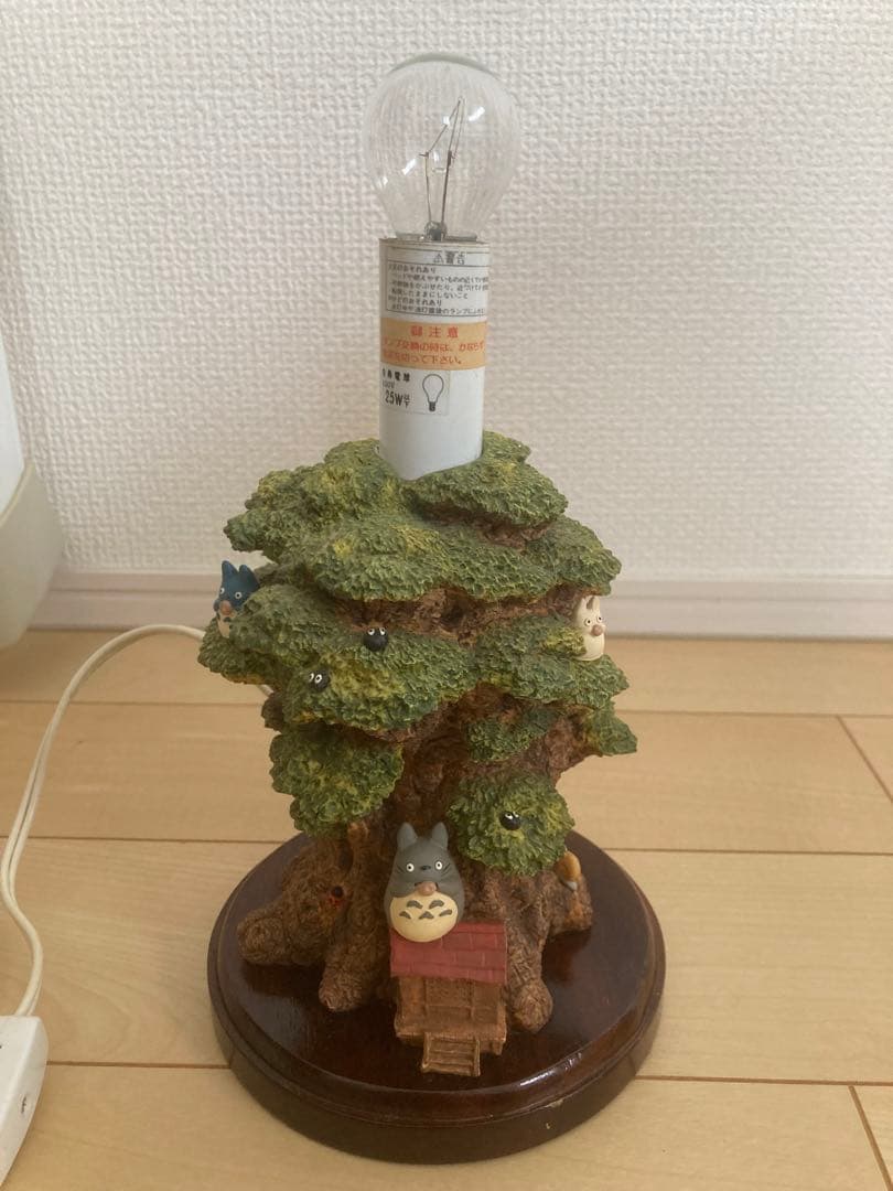 ジブリ　どなりのトトロ　電気スタンド