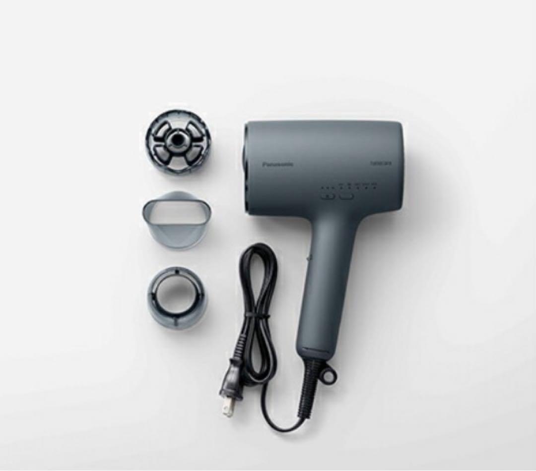 【未使用】パナソニック2025年モデルヘアードライヤーナノケアEH-NA0K-K