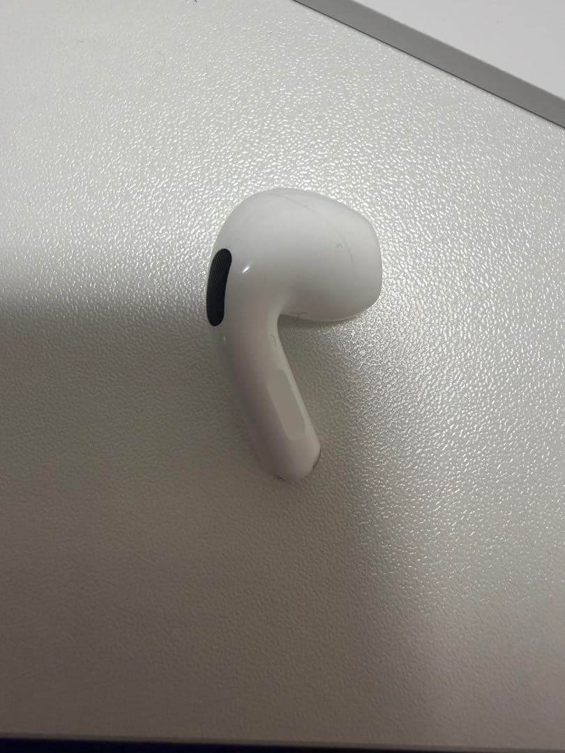 AirPods4 ケース付き片耳(右耳) ANC搭載モデル