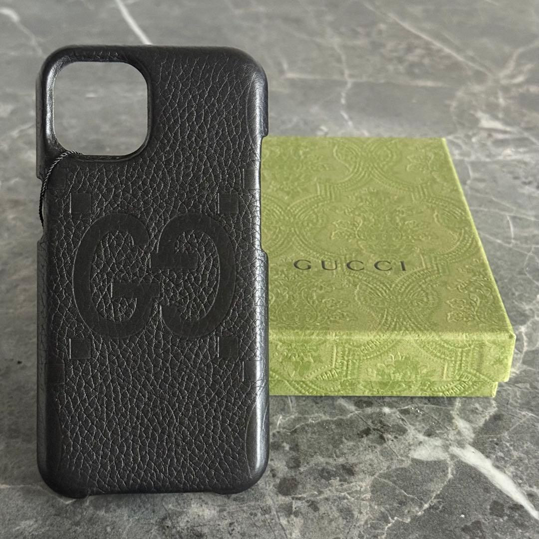 【新品未使用】GUCCI iPhone15 ケース 黒 GGロゴ 本革 正規品