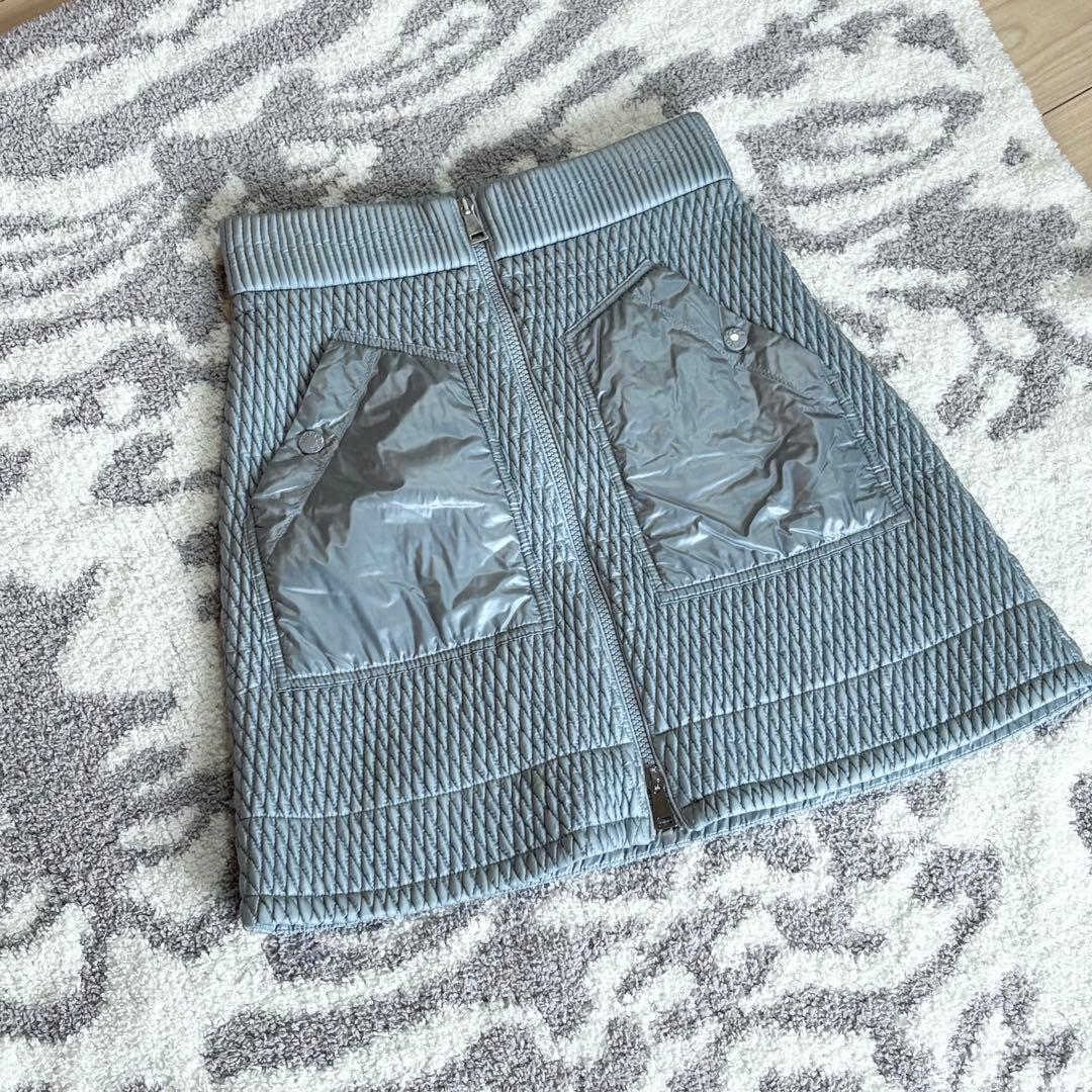 MONCLER GONNA グレーブルー　キルティングスカート　40 Ｍ