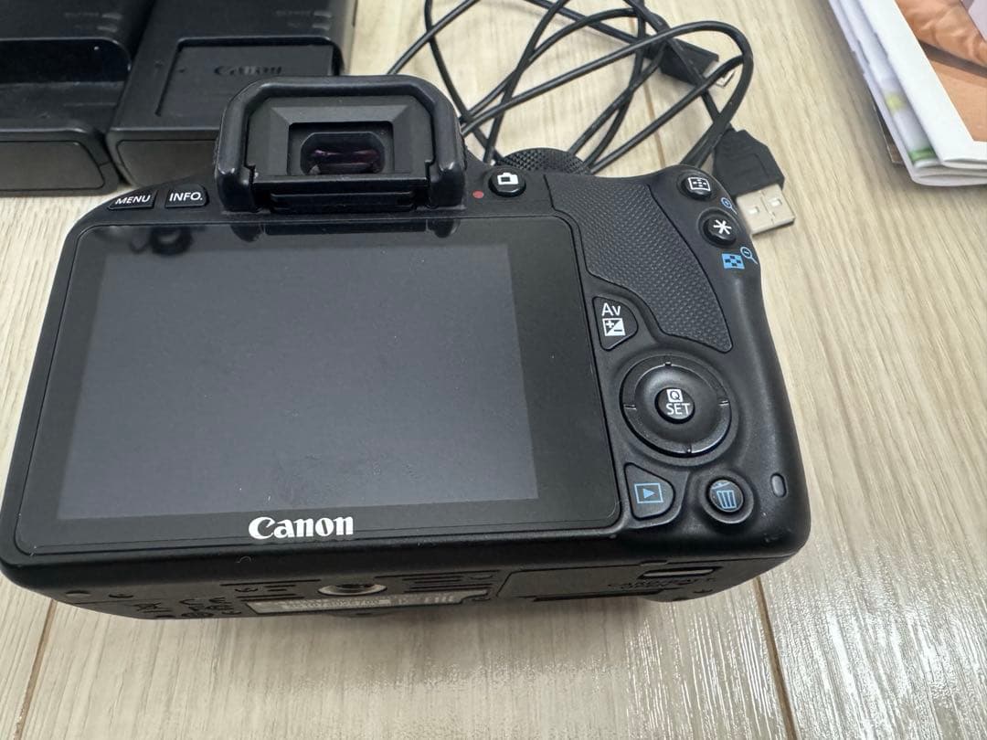 Canon EOS Kiss X7 外箱付き