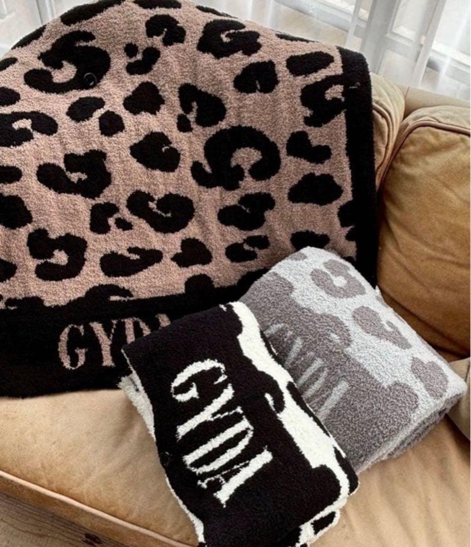 こまさん専用　GYDA ヒョウ柄　ブランケット　ノベルティ