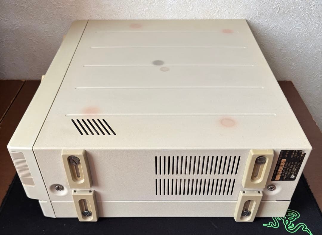 PC-8801mkIISR キーボード、15kHz液晶モニタセット 動作品
