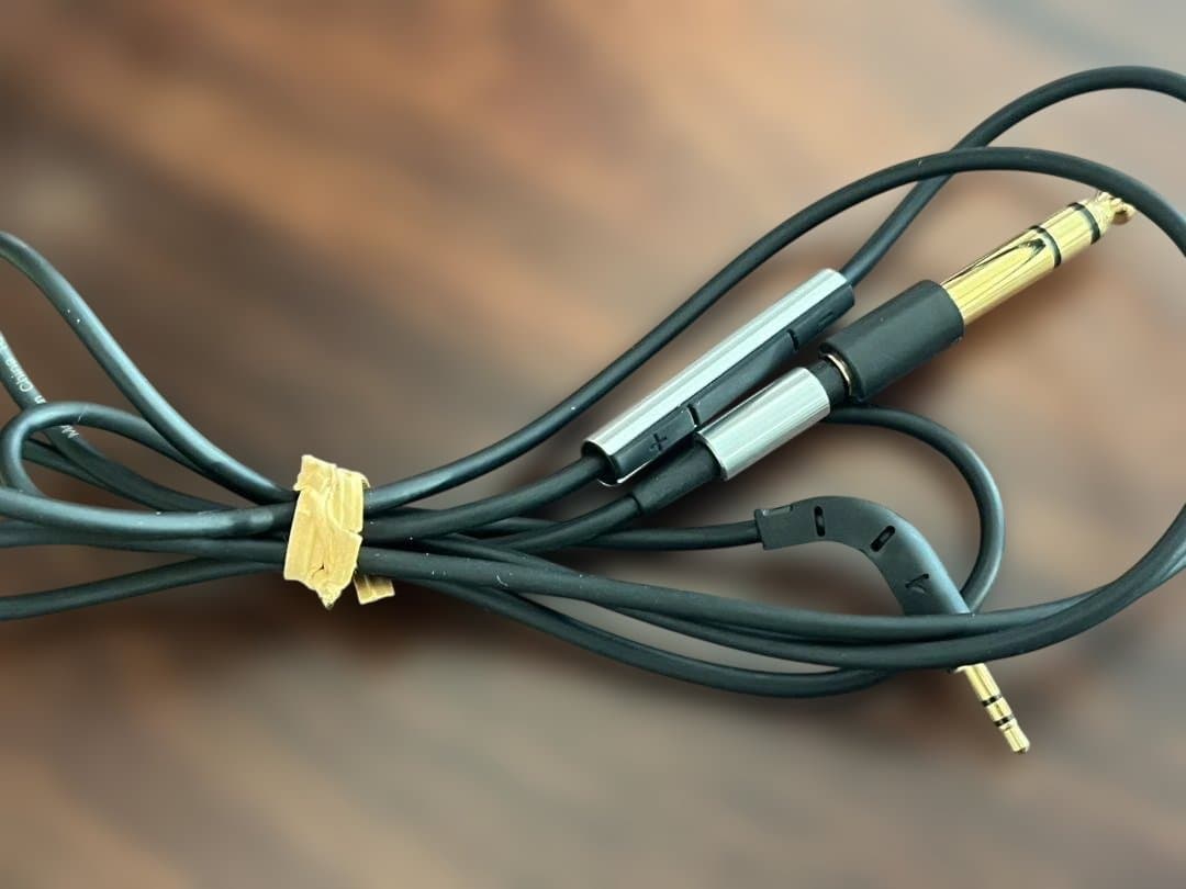 ◆Bowers&Wilkins B&W P7 オーバーイヤー ヘッドホン