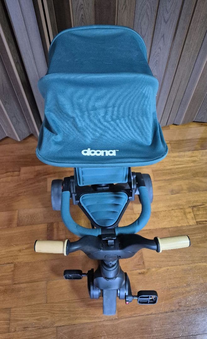 doona Liki Trike S5 折りたためる三輪車　レーシンググリーン