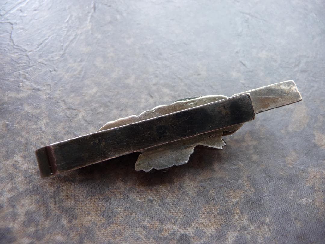 金工銅地鍍金鶴松図片目貫　ネクタイ装飾