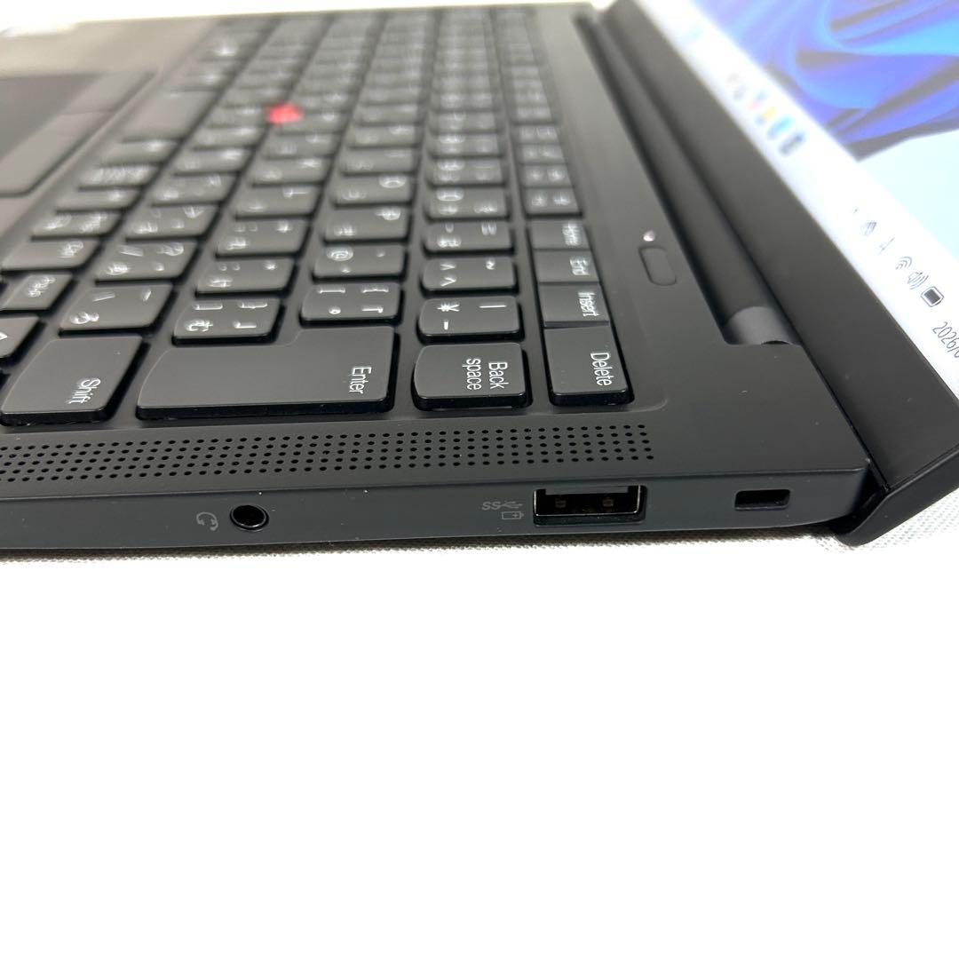 美品 Lenovo X1 Carbon Gen9 i5 バッテリー良好 オフィス