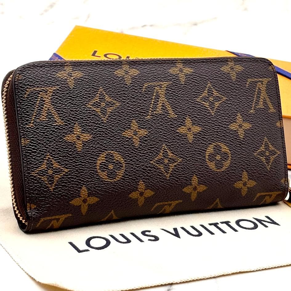 【極美品】ルイヴィトン　ジッピーウォレット　モノグラム　ラウンドジップ