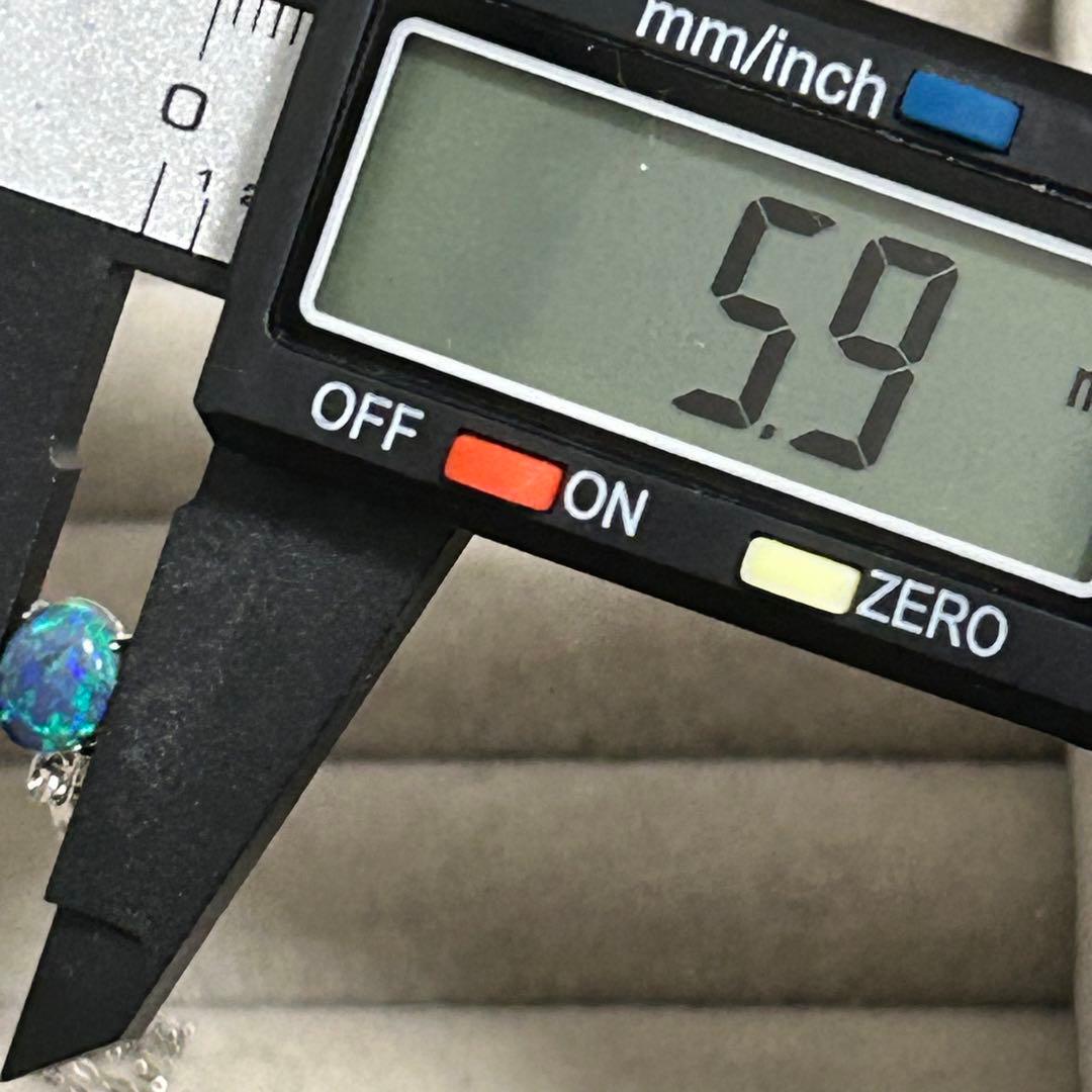 ライトニングリッジ　天然　ブラックオパール　ペンダントトップ　pt900